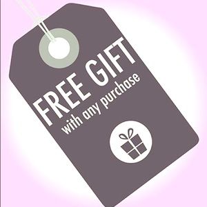 I always drop a free gift in that box😍